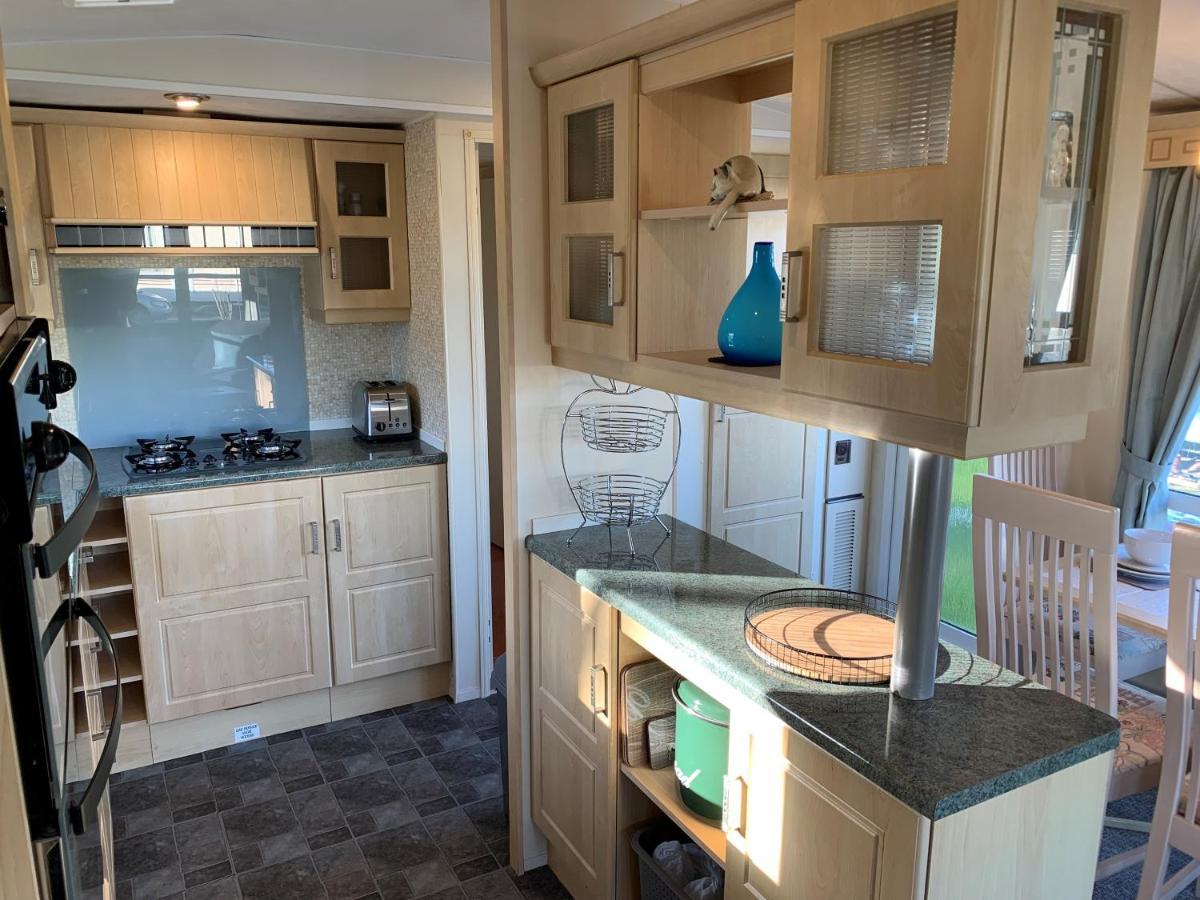 Lovely Static Holiday Caravan Near Whithorn Extérieur photo