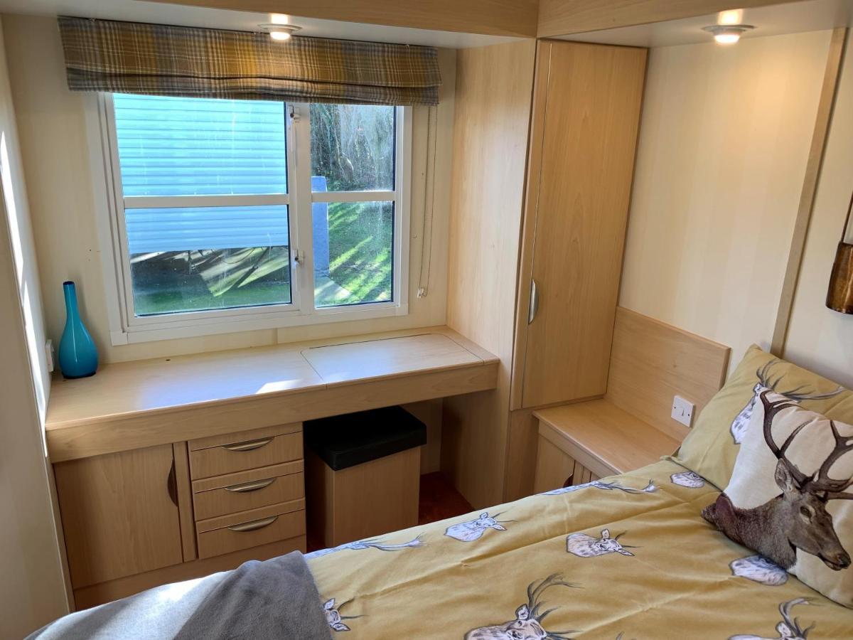 Lovely Static Holiday Caravan Near Whithorn Extérieur photo