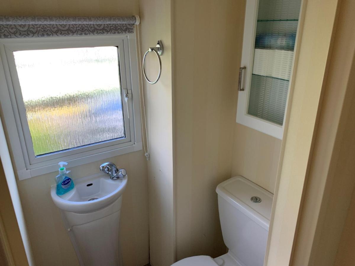 Lovely Static Holiday Caravan Near Whithorn Extérieur photo